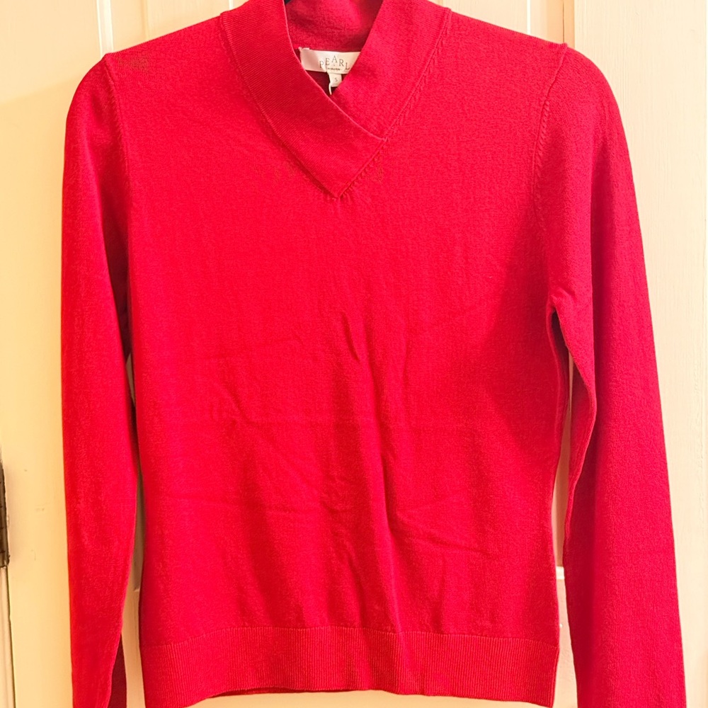 Pearl by Lela Rose Elegant Red V-Neck Sweater